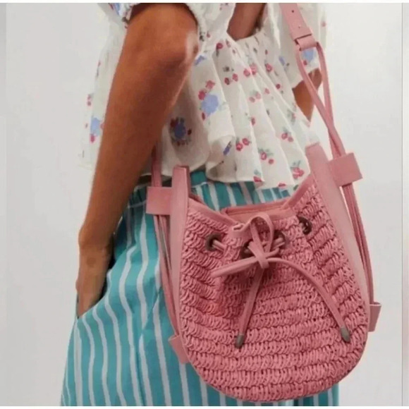 Free People Cabana Crossbody Bag Woven Raffia Granola Girl  Beach Earthy Chic - Picture 1 of 15